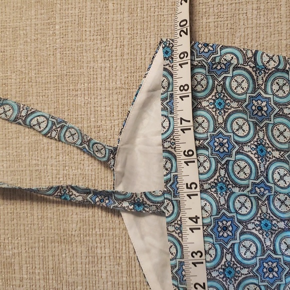 Ann Taylor Loft Top Sz 12 & Bermuda White Shorts Sz 14 Banana** - Picture 8 of 10